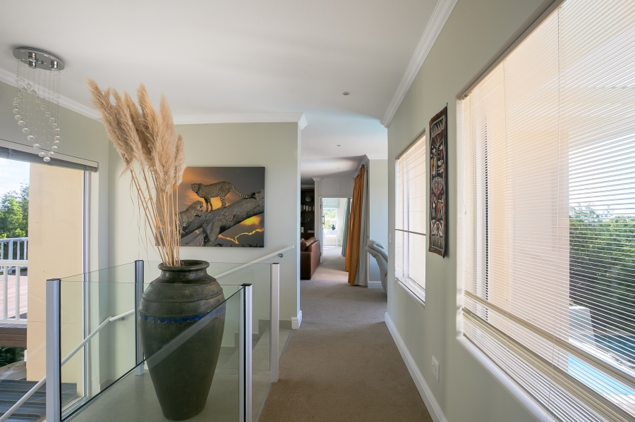 4 Bedroom Property for Sale in Pezula Golf Estate Western Cape